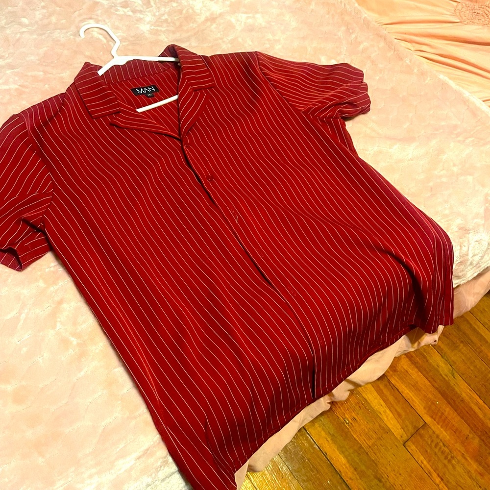 Clean Button up Shirt